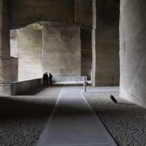 Kőfejtő és Barlangszínház